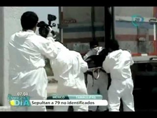 Sepultan 79 cuerpos no identificados de la masacre en San Fernando