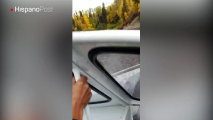 Terminaron con su bote en la orilla por no ver un blanco de arena