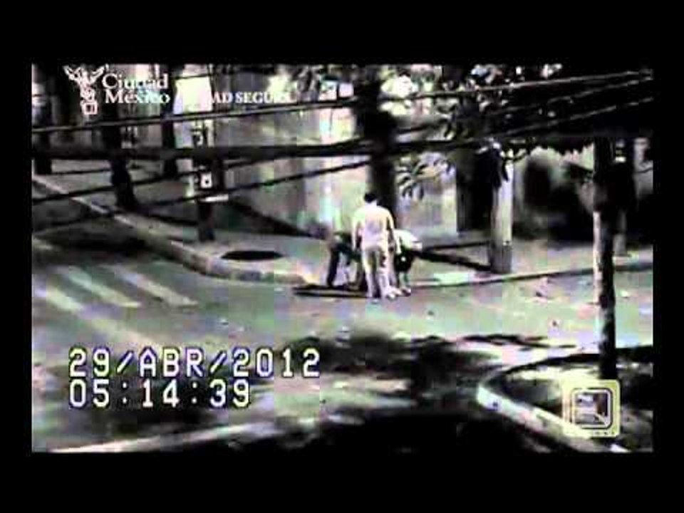 Detiene SSP a tres sujetos por el robo a tapas de las coladeras