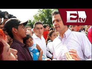 Enrique Peña Nieto vuelve a visitar a daminificados de Acapulco / Vianney Esquinca