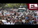 Marcha del 2 de Octubre no logro llegar al zócalo/ Titulares de la tarde con Pascal Beltrán