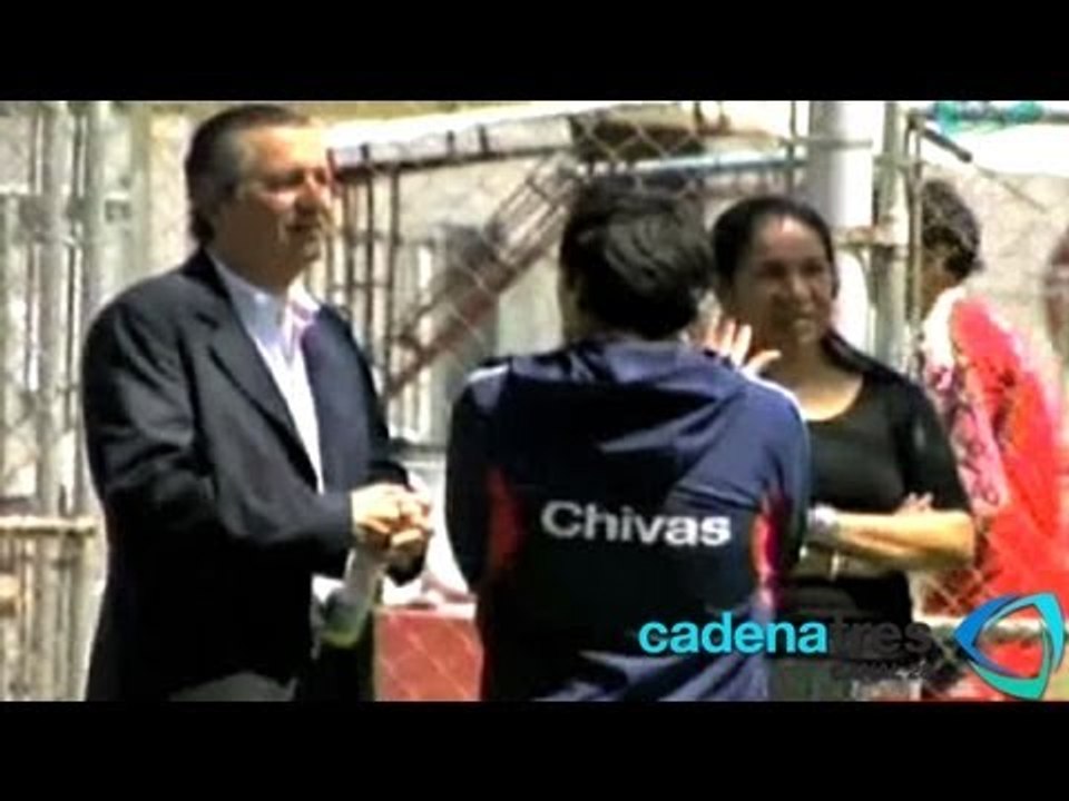 Visita Jorge Vergara el entrenamiento de las Chivas; van a Chiapas por la victoria