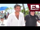 Eugenio Derbez filma video como nueva imagen de Acapulco/ Joanna Vegabiestro
