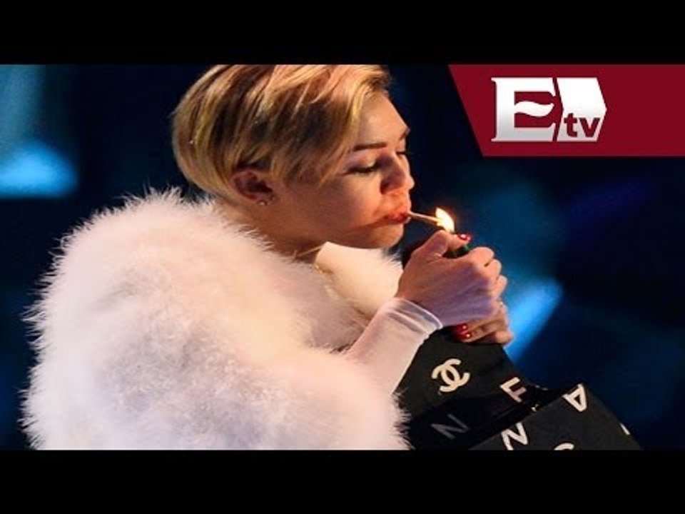 Miley Cirus dice no haber planeado sacar cigarro de mariguana /Función con Joanna Vegabiestro