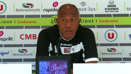 Le point presse d'Antoine Kombouaré avant Guingamp - Montpellier
