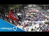 Crece plantón de la  CNTE / Manifestaciones de maestros 2013