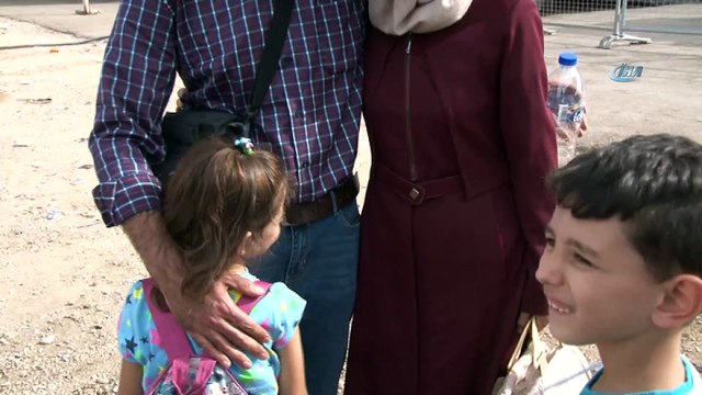 İç savaşın 3 yıllık hasreti gözyaşlarıyla son buldu