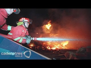 Bomberos, los héroes de carne y hueso