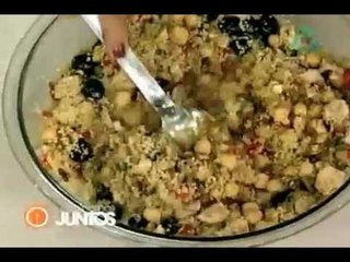 Cocinemos Juntos. Couscous y ensalada de pollo con aderezo de naranja