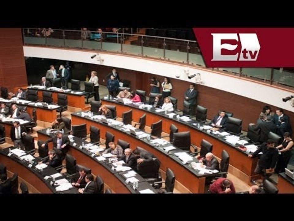 Senado rinde un minuto de aplausos a Nelson Mandela/ Andrea Newman