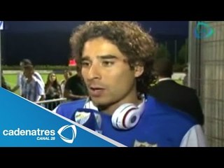 El guardameta mexicano Guillermo Ochoa debutó con el club Málaga