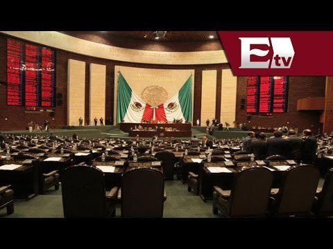 Diputados avalan Ley Federal de Consulta Popular / Titulares con Vianey Esquinca