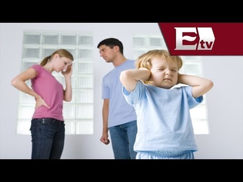 Divorcio se vuelve común en México / Mariana H y Kimberly Armengol