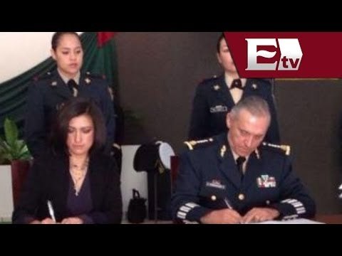 Sedena e Inmujeres por el desarrollo de mujeres militares / Titulares de la tarde con Atalo Mata