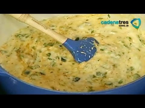 Receta de queso fundido con chorizo verde. Receta de comida fáciles y rápidas / Comida mexicana