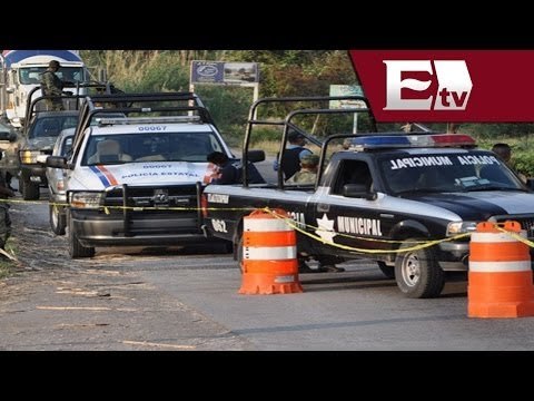 Aparecen cinco cuerpos decapitados en Michoacán / Titulares de la noche