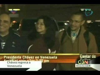 Hugo Chávez regresa a Venezuela