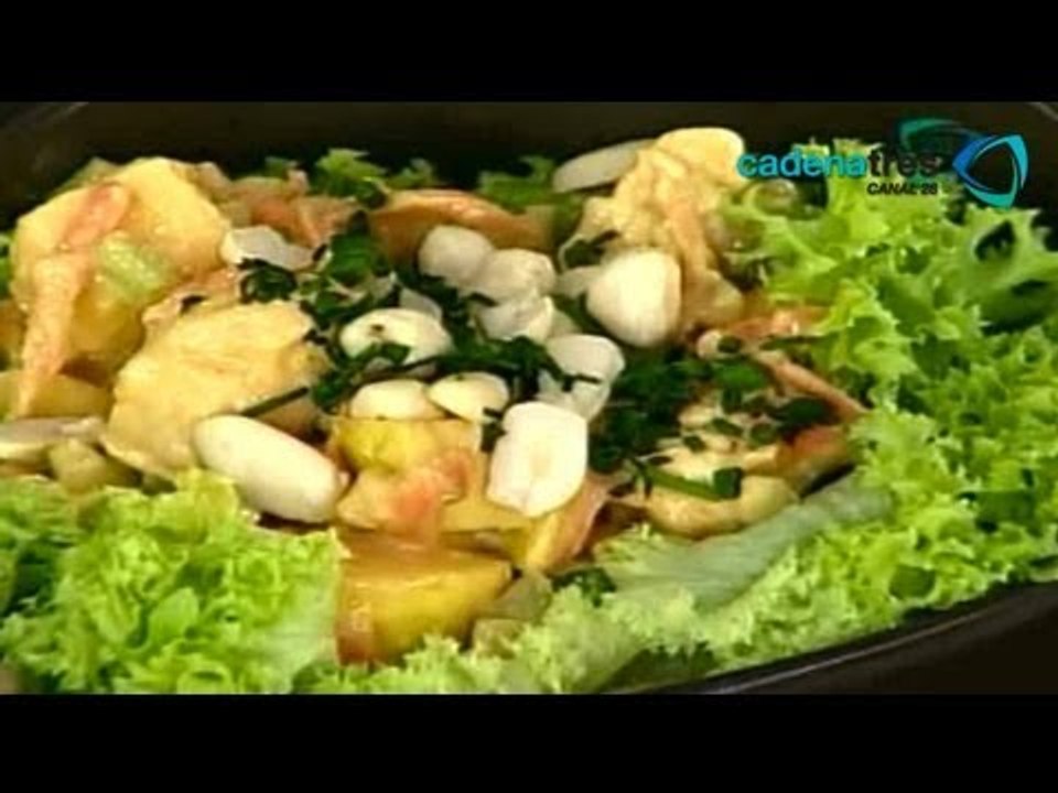 Receta de como preparar ensalada de pollo crujiente. Receta de pollo / Receta de ensaladas