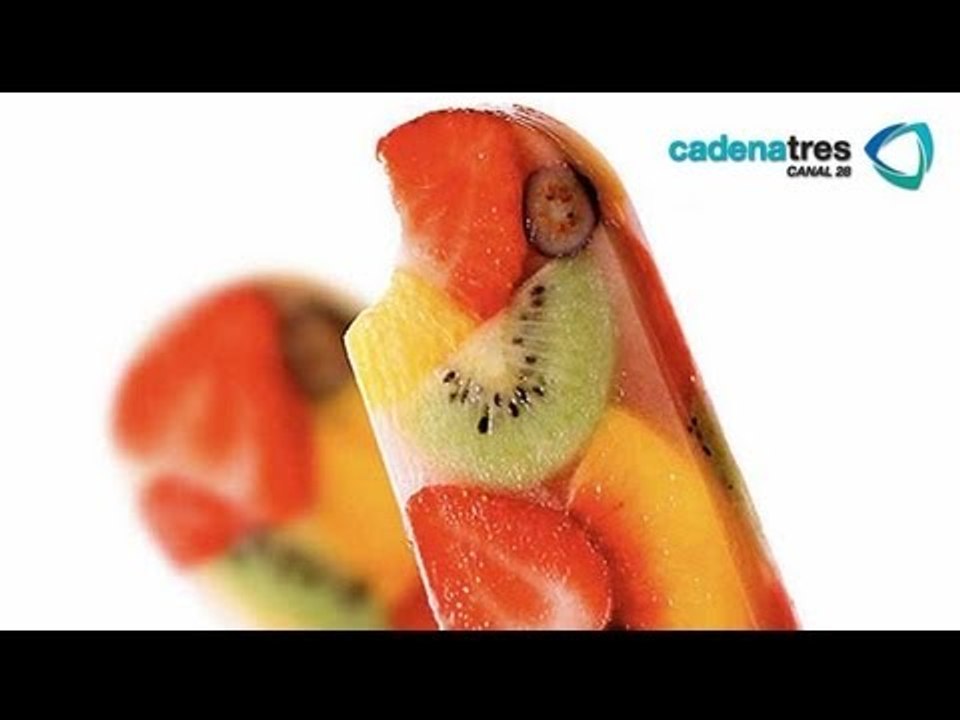 Receta de como preparar paletas heladas de frutos rojos. Receta paletas de hielo