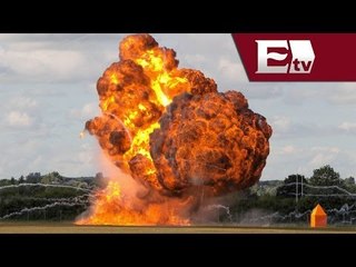 VIDEO: Reportero es alcanzado por una explosión mientras realizaba un enlace /  Titulares