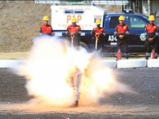 Скачать видео: Atestigua Mancera destrucción de cohetes  y fuegos artificiales