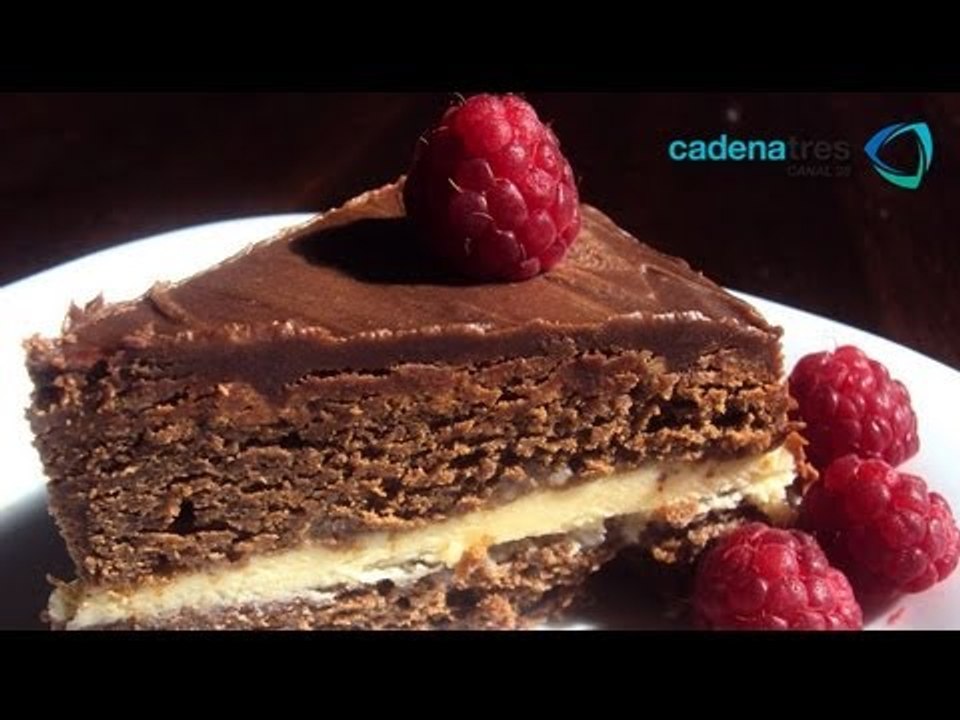 Receta de como preparar bizcocho de chocolate sin harina. Receta de postres / Mexican desserts reipe