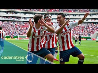 Marco Fabián apoya a Reyna en su descenso a la tercera división de Chivas