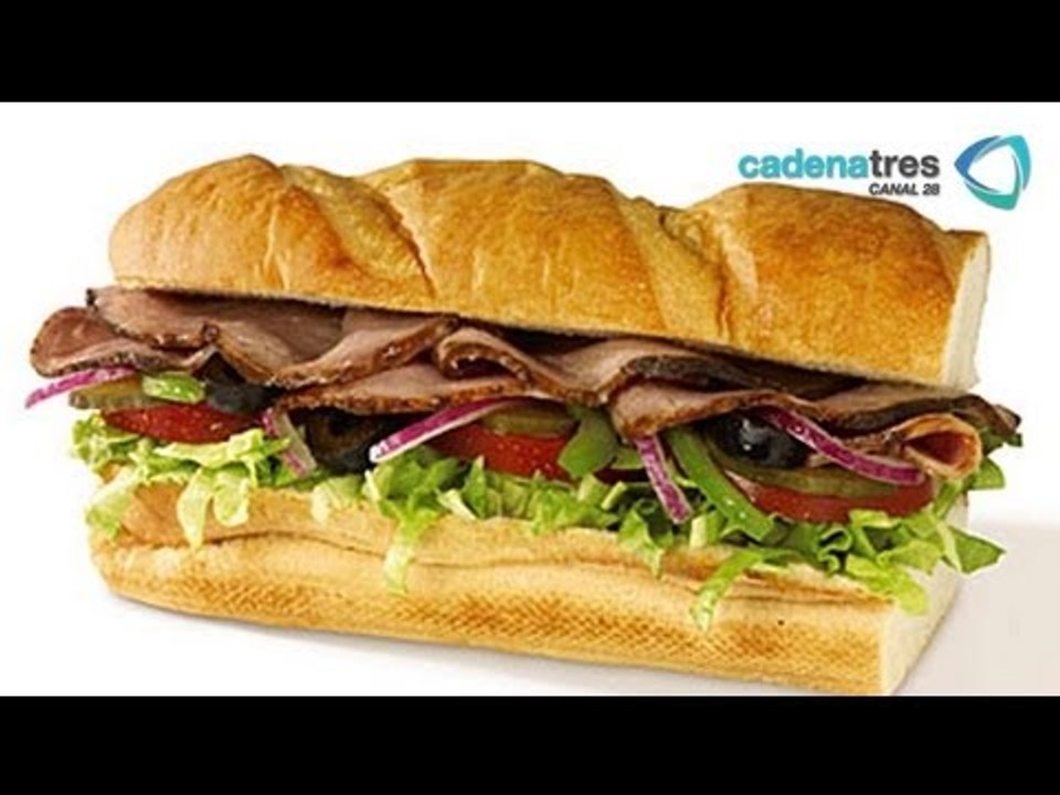 Receta de sandwich de roast beef con aderezo de blue cheese. Receta de roast beef