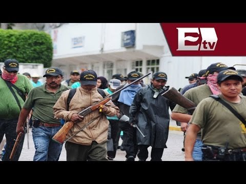 Autodefensas dejaron de usar armas exclusivas para uso del Ejército / Excélsior informa