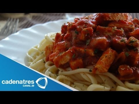 Receta de spaguetti con jitomates ahumados y cebollas. Receta de spaguetti / Receta pastas
