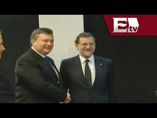 Presidente de Ucrania anuncia elecciones anticipadas / María Navarro y Julio de la Torre