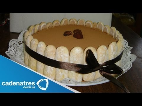 Pastel de Tiramisú / Pastel con galletas y café / Receta pastel