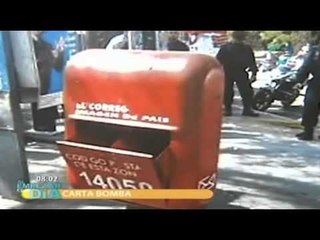 Explota carta bomba en oficina de correos