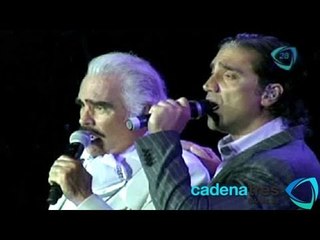 Vicente Fernández les canta a los militares en su aniversario. Cadenatres Noticias