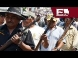 Autoridades michoacanas median conflicto entre autodefensas/ Titulares con Vianey Esquinca