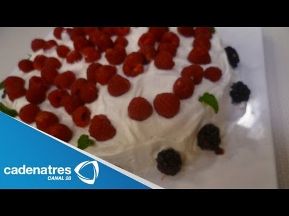 Receta de cómo preparar pastel de tres leches con rompope/ Pastel de tres leches