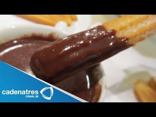 Receta para preparar churros con chocolate. Receta de churros / Antojitos mexicanos