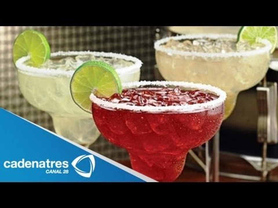 Receta para preparar bebidas mexicanas. Cocinando con Fernando Fernández / Bebidas