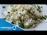 Receta para preparar arroz con cilantro y ajonjolí. Receta de arroz / Comida mexicana