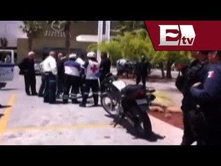 Asaltan a empleado de casino en SLP; recibe 4 disparos / Titulares con Vianey Esquinca