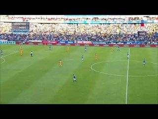 Disparo de Valencia que llega a manos de Tiago Volpi | Liga MX