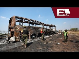Sitúan en 35 los muertos por accidente carretero en Veracruz/ Titulares de la tarde