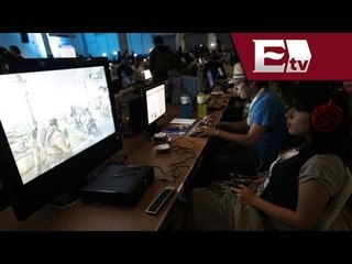 Arrancan actividades de Aldea Digital en el Zócalo / Titulares con Vianey Esquinca