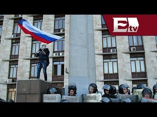 Download Video: Manifestantes pro rusos toman edificios públicos de Ucrania / Global con Paola Barquet