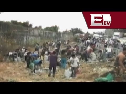 Vuelca tráiler con refrescos en autopista México-Acapulco / Titulares con Vianey Esquinca