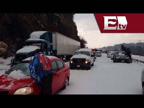 Varados más de 12 horas por granizada en la México-Toluca / Excélsior informa