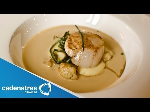 Receta para preparar sopa de apio y pera. Receta de sopa / Recetas fáciles y rápidas