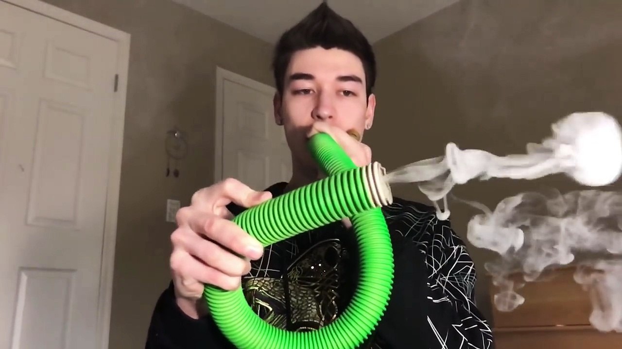 Crazy_Vape_Trick_Compilation