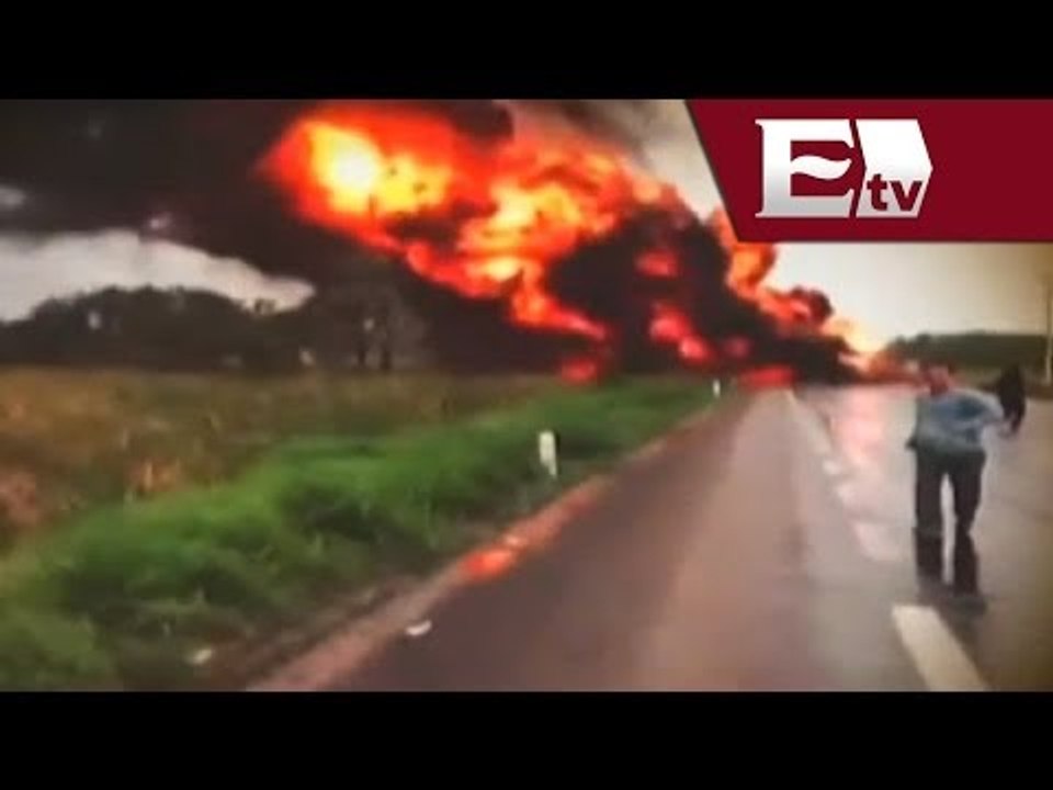 Graban automovilistas el accidente carretero entre una pipa y un camión en Campeche/ Pascal