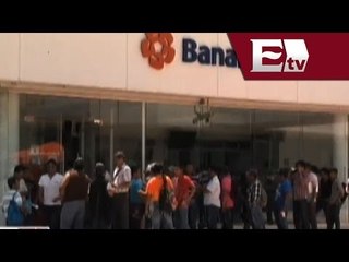 Se ampara Banamex / Lo mejor David Páramo